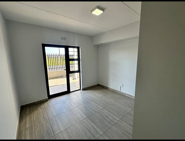 2 BEDROOM APARTMENT FOR SALE IN PARKLANDS NORTH